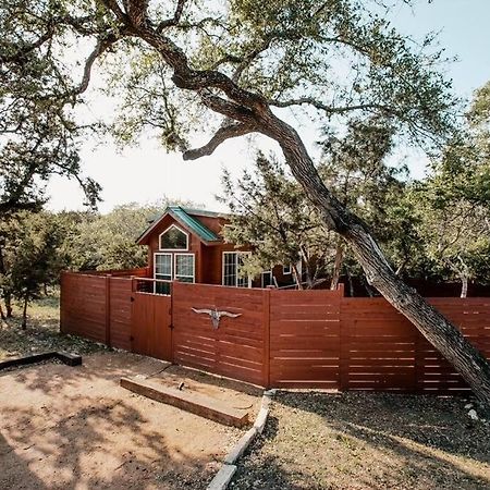 The Longhorn Cabin - Cabins At Rim Rock Austin Buitenkant foto